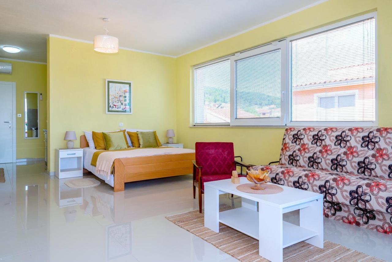 Apartmán Kairos Bilice Exteriér fotografie